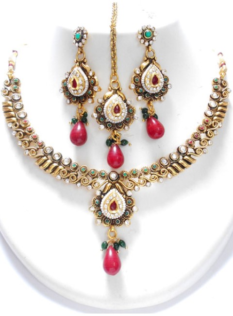 Polki Necklace Set